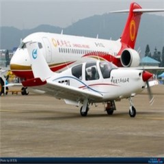 中国产小鹰500飞机_单发固定翼飞机_超轻型飞机