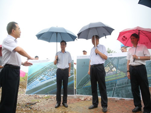 绍兴市委副书记、市长俞志宏一行视察精功通航机场项目