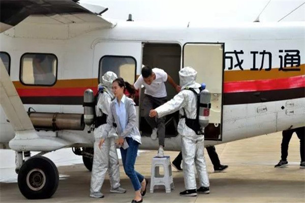 成功通航B-3829机组圆满完成临汾民航机场应急救援综合演练