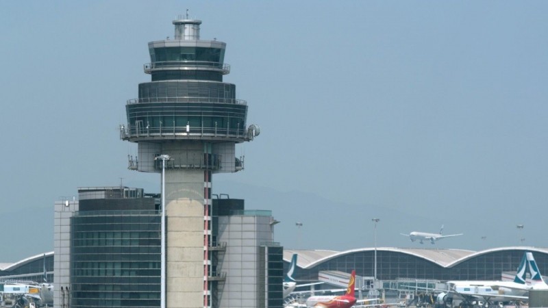 香港空管系统再现故障 管制员“盲飞”达6分钟