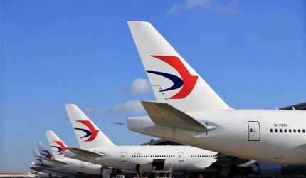 暑运过半，东航在武汉承运旅客超74万人次